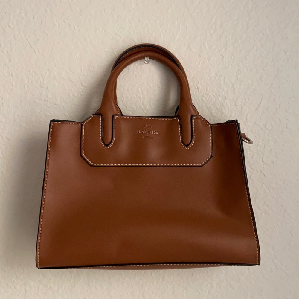 Brown London Fog purse